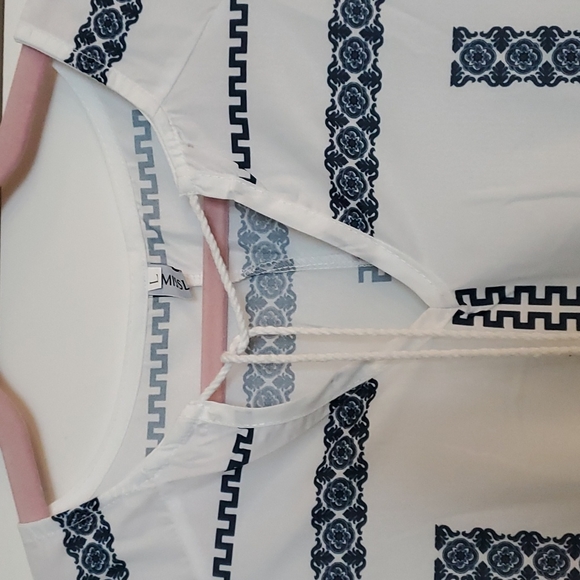 Misslook - Picture 2 of 5